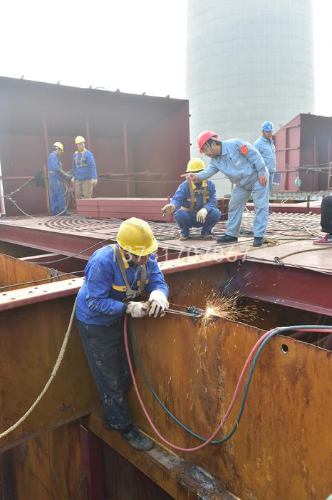 山西呂梁鋁業(yè)公司2200平米布袋除塵器工程 山西呂梁鋁業(yè)公司2200平米布袋除塵器工程